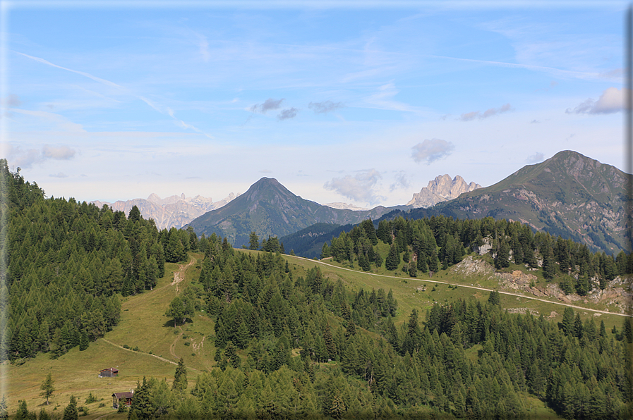 foto Passeggiata dal Col dei Balbi al Rifugio Coldai